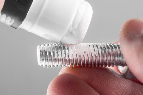 Un producto revolucionario: grasa cerámica en barra